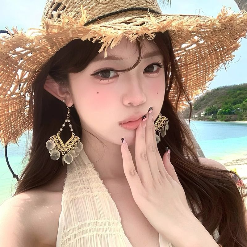 Alloy Chandelier Disc Earring Shell
