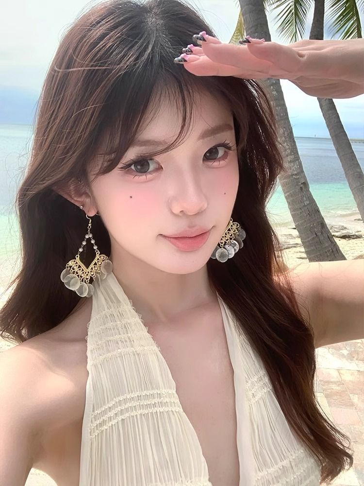 Alloy Chandelier Disc Earring Shell