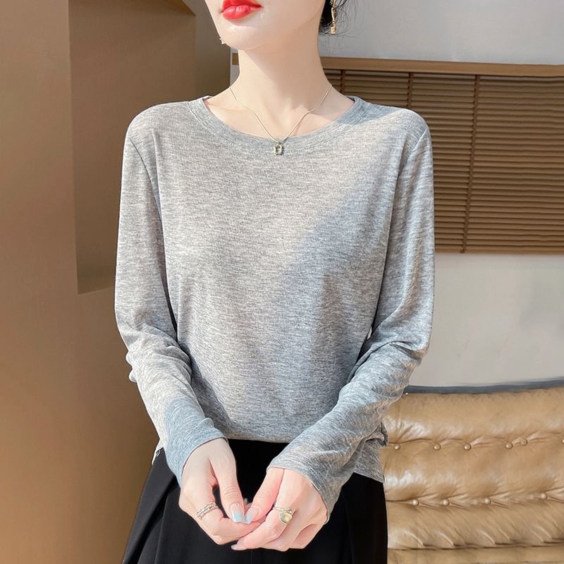 Long-Sleeve Crewneck Plain Tee