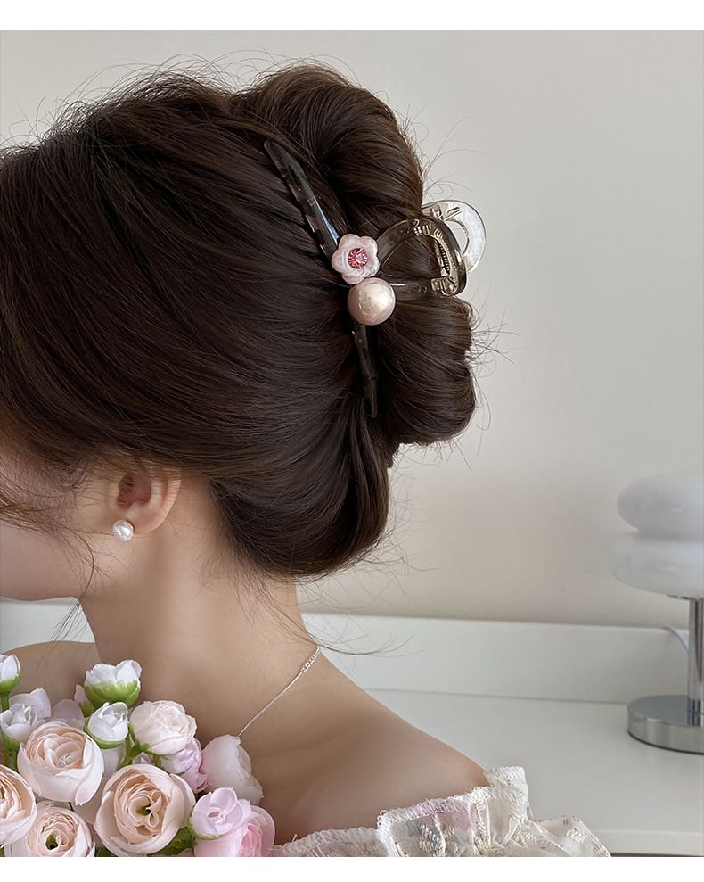 Acrylic Pearl Hair Claw Flower Faux