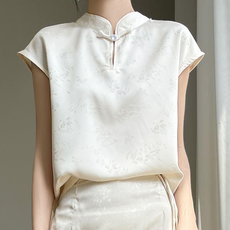 Cap-Sleeve Stand Collar Floral Jacquard Frog Buttoned Satin Blouse