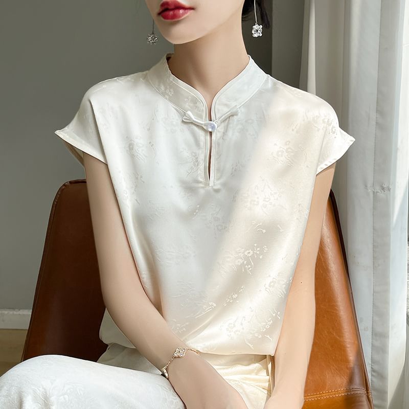 Cap-Sleeve Stand Collar Floral Jacquard Frog Buttoned Satin Blouse