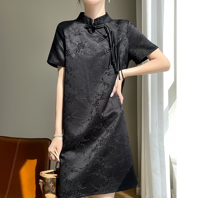 Short-Sleeve Stand Collar Floral Jacquard Frog Buttoned Satin Shift Dress