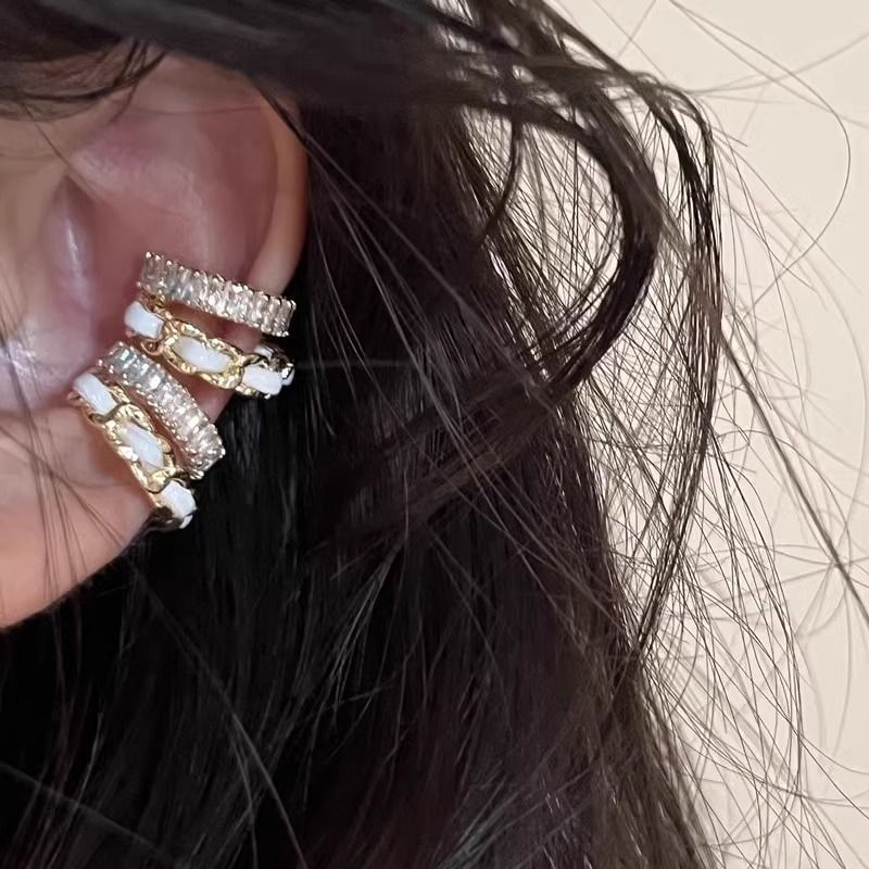 Ear Rhinestone Layered Cuff Alloy