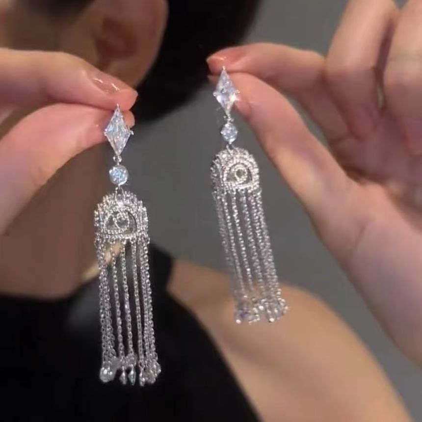 Fringed Alloy Rhinestone Earring