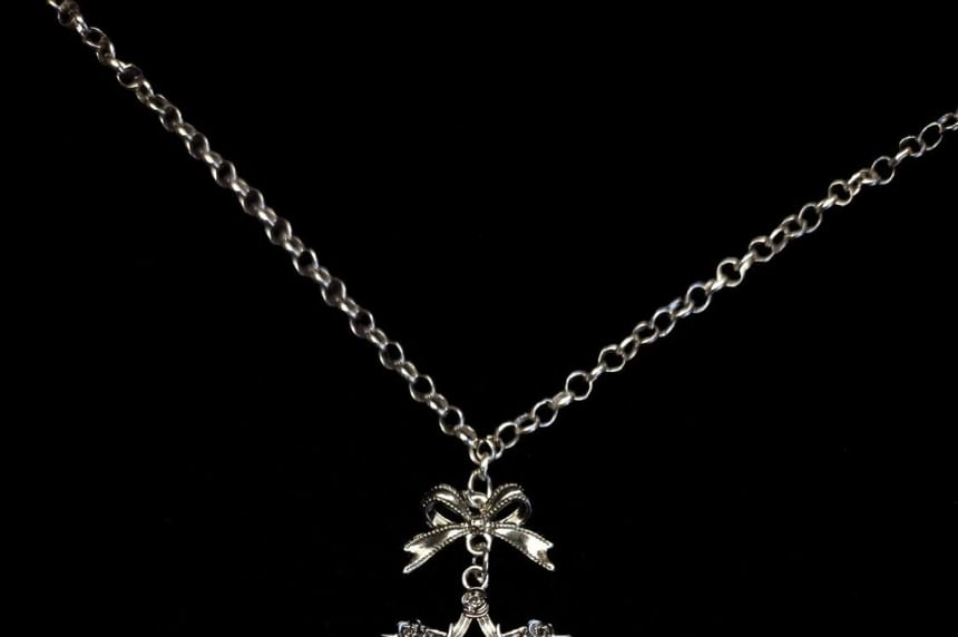 Necklace Cross Heart Alloy Pendant