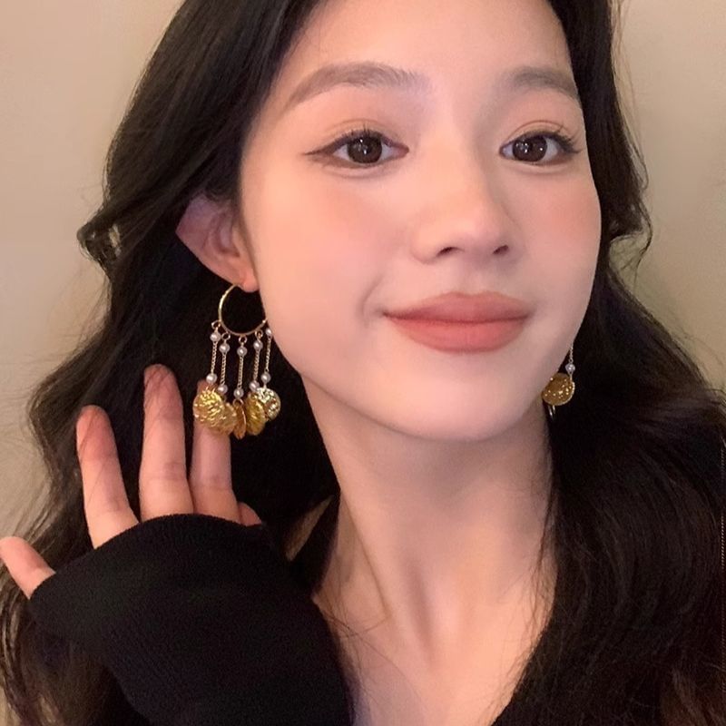 Chandelier Textured Earring Faux Pearl Disc Alloy