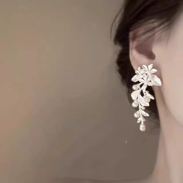 Alloy Floral Earring Pearl Dangle Faux