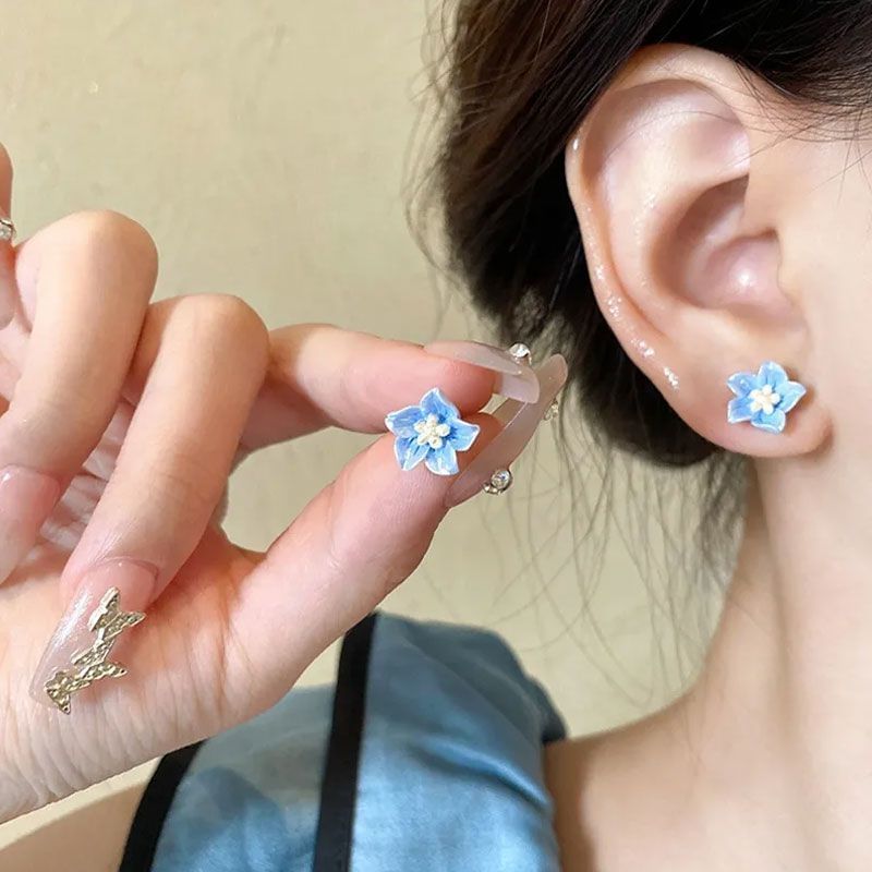 3 Earring (Various Floral Alloy Pairs: of Stud Set Designs)