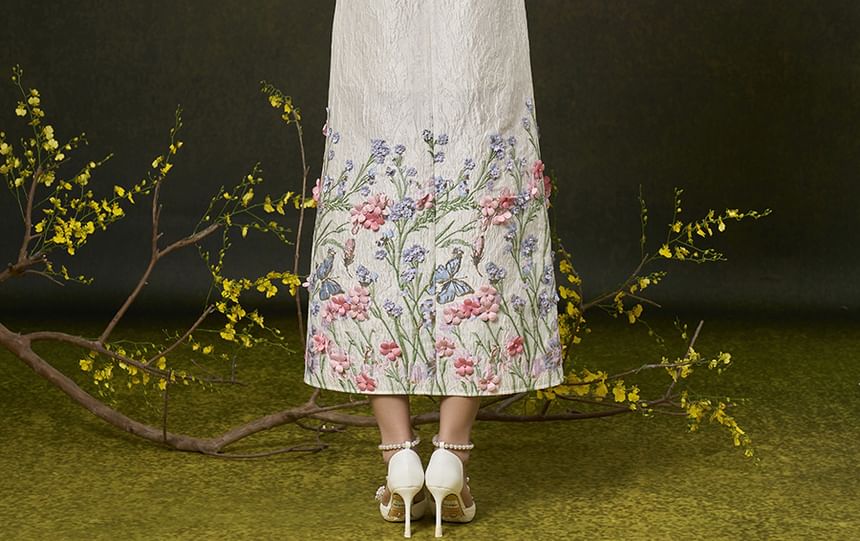 Spaghetti Strap Sweetheart Neck Floral Print Applique Button Slit Jacquard Maxi A-Line Dress