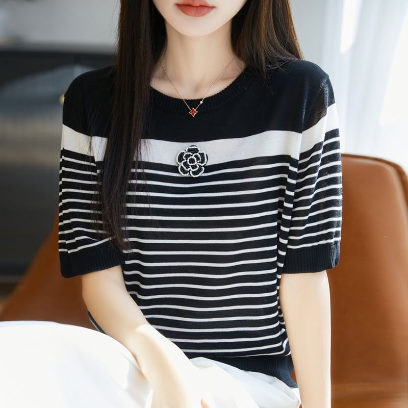 Short Sleeve Round Neck Beaded Flower Applique Striped Knit Top