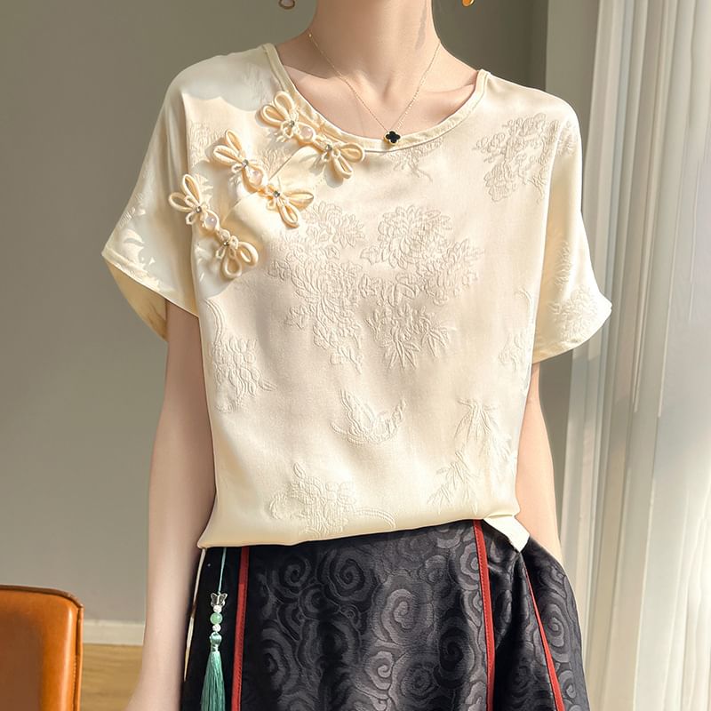 Short-Sleeve Round Neck Floral Embroidered Frog Buttoned Top