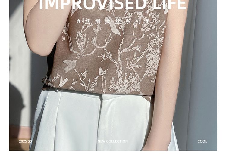 Short-Sleeve High Neck Floral Jacquard Top