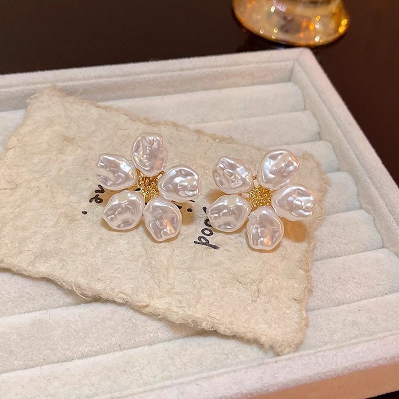 Statement Floral Alloy Earring Faux Pearl
