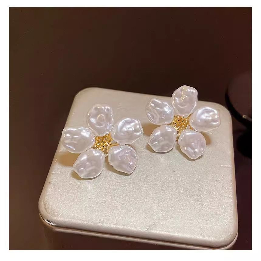 Statement Floral Alloy Earring Faux Pearl