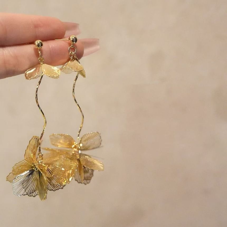 Butterfly Alloy Dangle Earring Petal