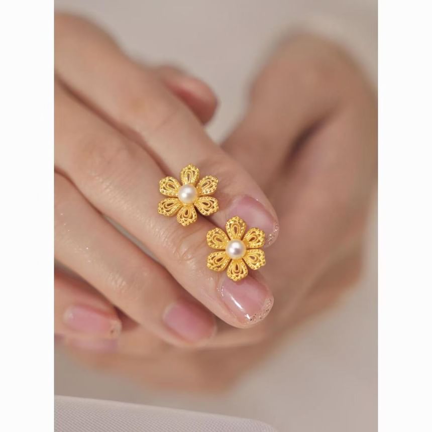 Pearl Floral Alloy Earring Faux Stud