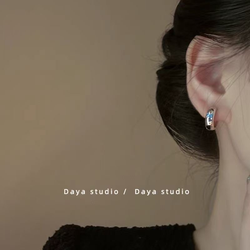 Alloy Earring Huggie Glaze Butterfly