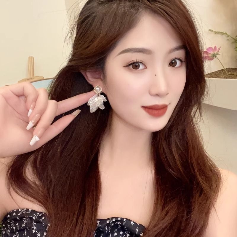 Earring Alloy Petal Statement Faux Pearl