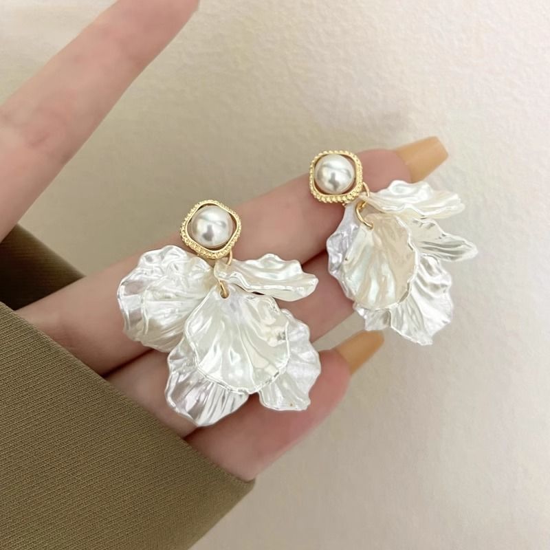 Earring Alloy Petal Statement Faux Pearl