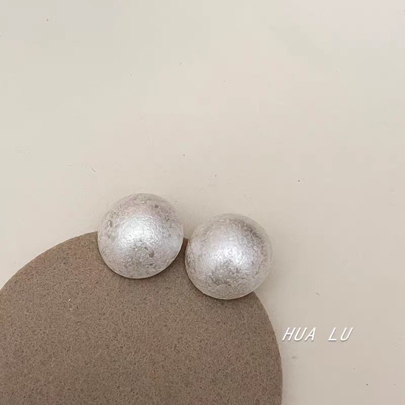 Stud Earring Brushed Alloy Bead