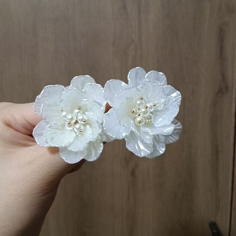 Floral Statement Alloy Faux Earring Pearl