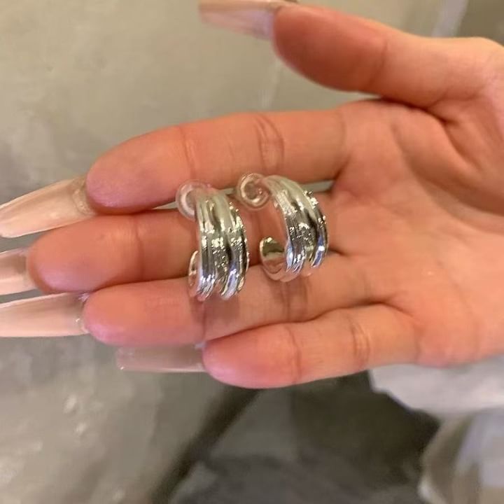 Open Alloy Earring Textured Hoop