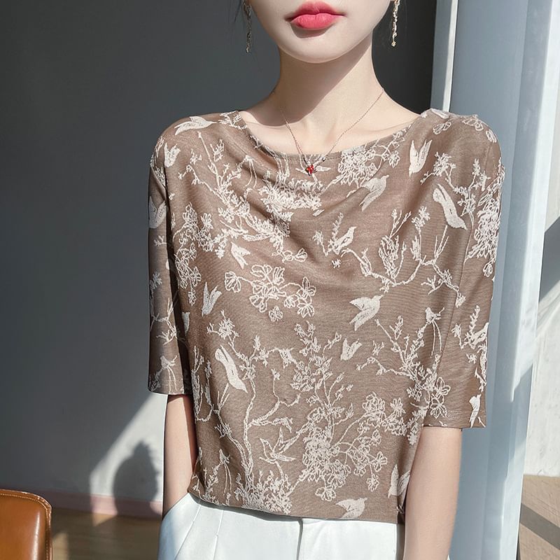 Short-Sleeve Round Neck Floral Tee