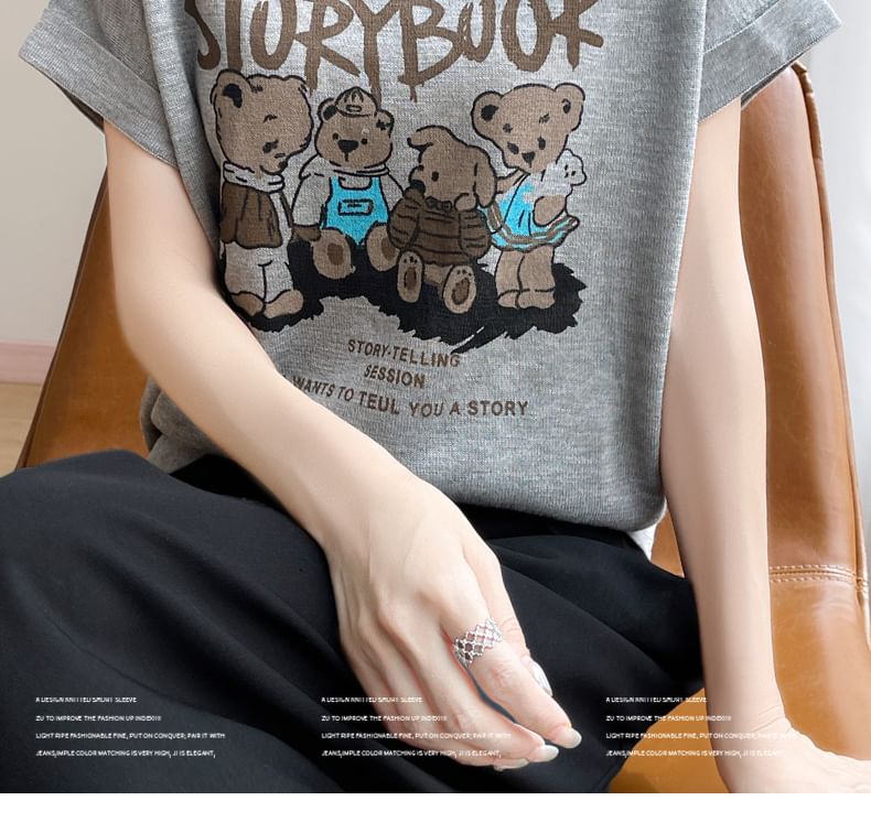 Short-Sleeve Round Neck Bear Print T-Shirt
