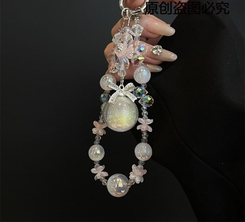 Pad Lanyard with Pearl Phone Faux