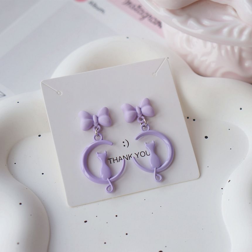 Dangle / Earring On Clip Cat Moon