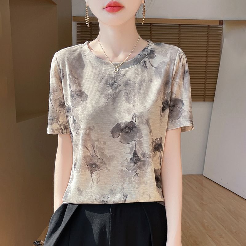 Short-Sleeve Crew Neck Patterned Tee
