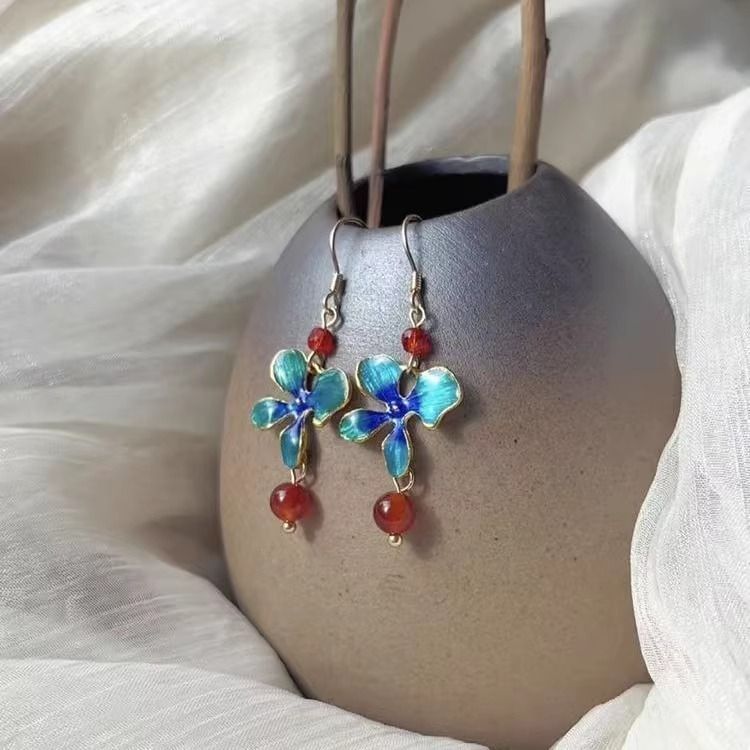 Hook Earring Floral