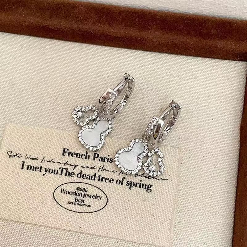 CZ Hoop Earring Calabash