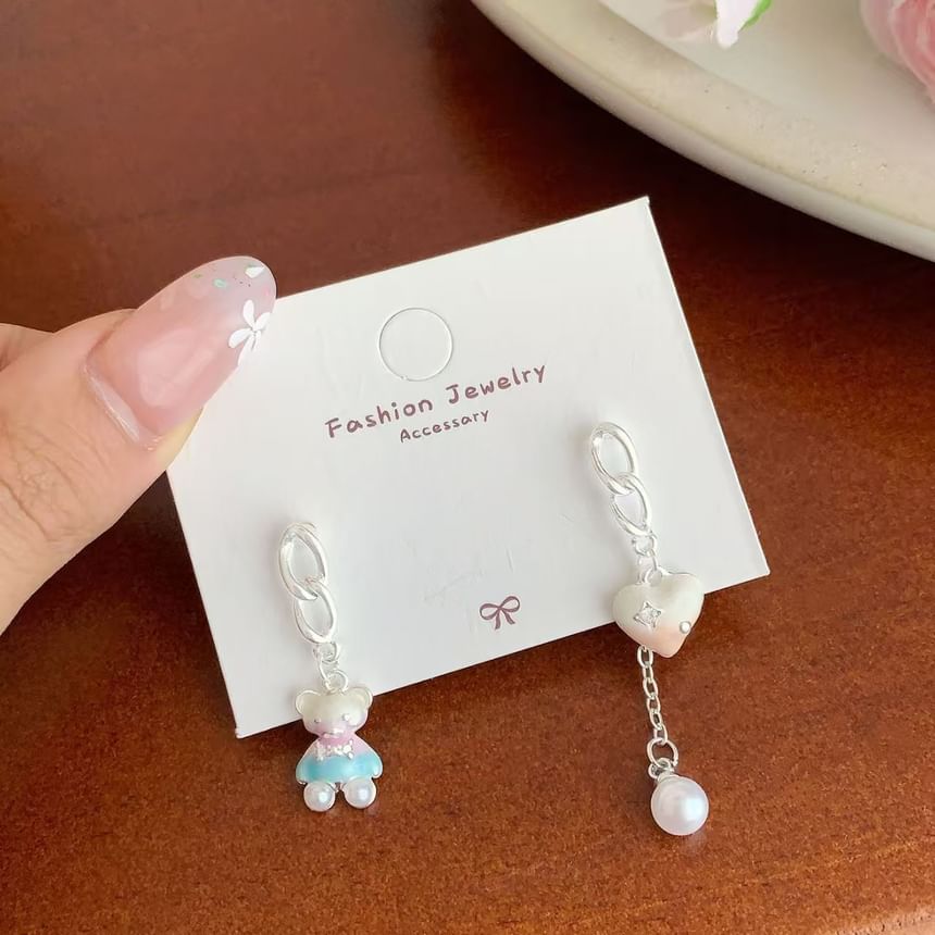 Earring Bear Dangle Asymmetrical
