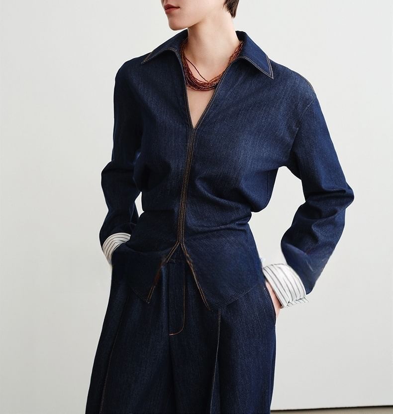 Long-Sleeve Denim Shirt / High Rise Wide Leg Jeans