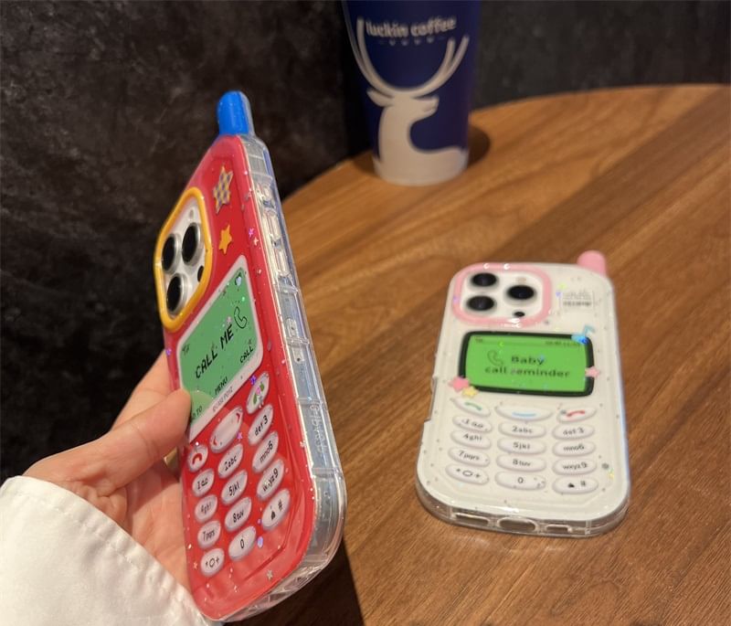 Vintage Cellphone Print Phone Case