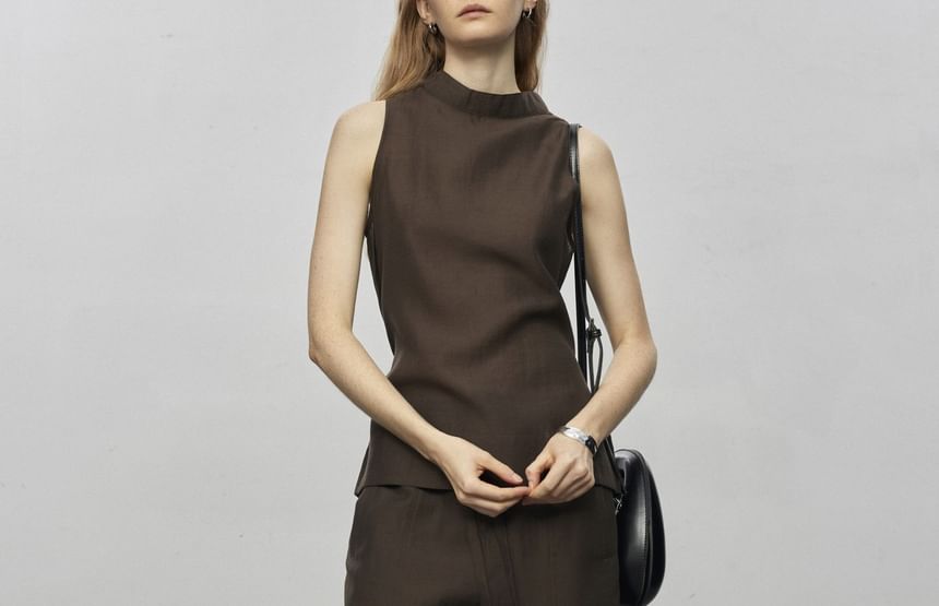 Sleeveless Mock Neck Plain Top / High Waist Wide Leg Pants