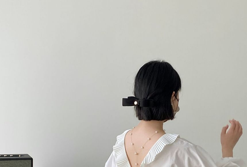 Puff-Sleeve V-Back Plain Crop Blouse