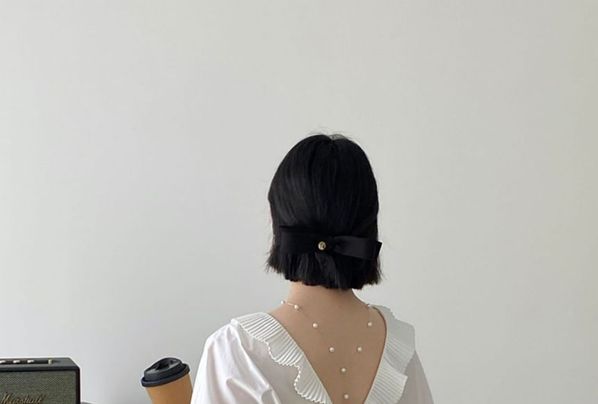 Puff-Sleeve V-Back Plain Crop Blouse