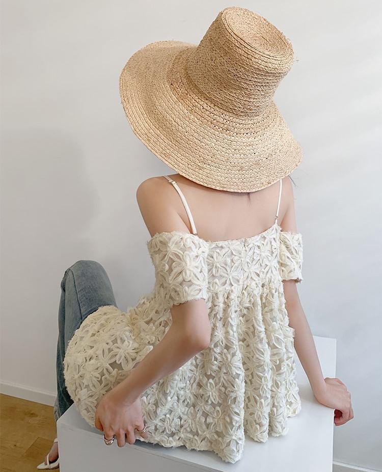 Short-Sleeve cold Shoulder Floral Pattern Blouse