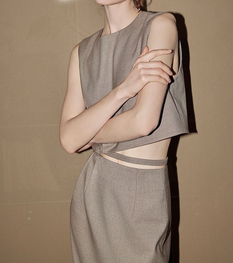 Crop Tank Top / High Waist Plain Maxi Skirt