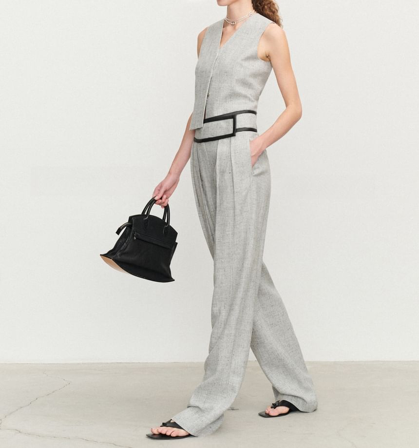 Sleeveless V-Neck Top / High Rise Straight Leg Dress Pants / Skirt