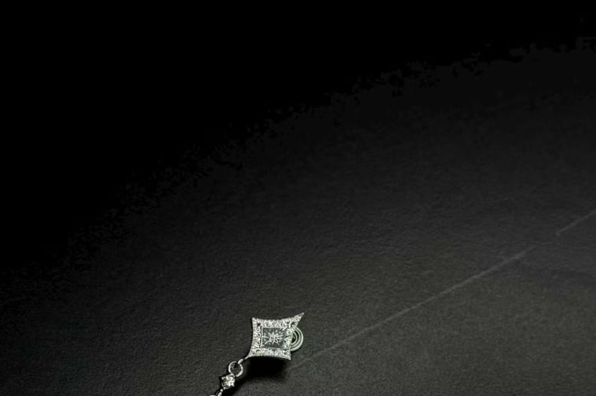 Rhinestone Clip-On Drop Rhombus Earring