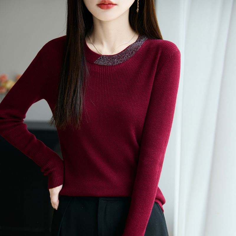 Long-Sleeve Round Neck Rhinestone Ribbed Knit Top