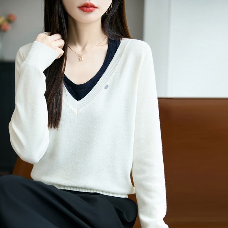 Mock Two-Piece Long-Sleeve V-Neck Two-Tone Sweater