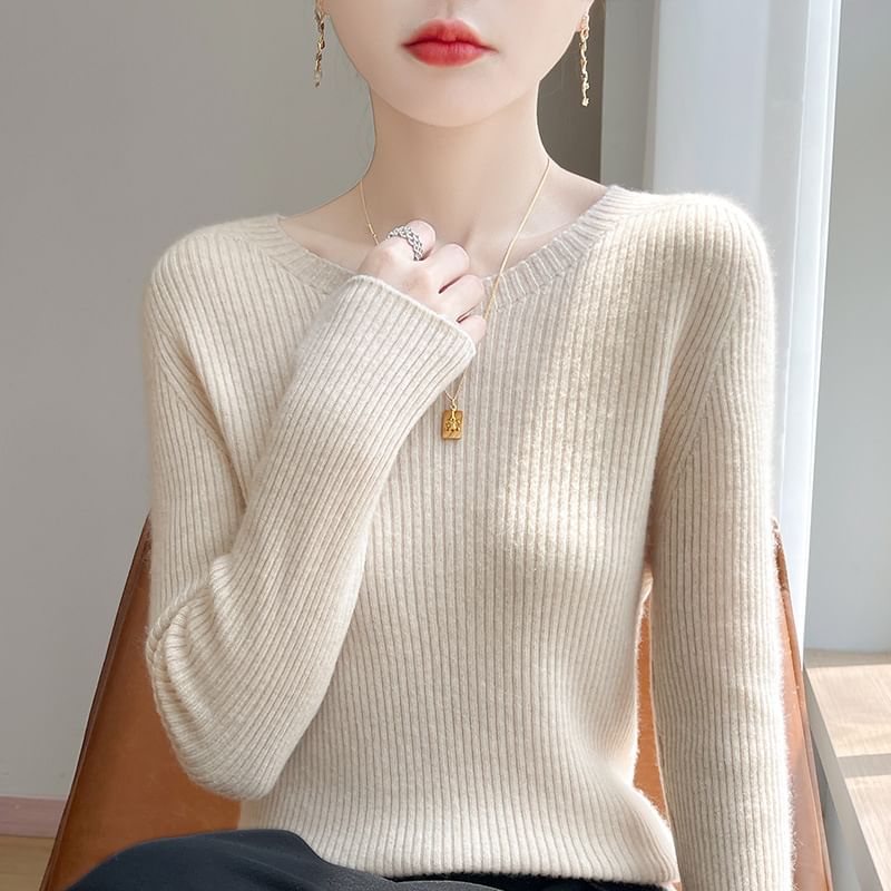 Long-Sleeve Round Neck Plain Ribbed Knit Top