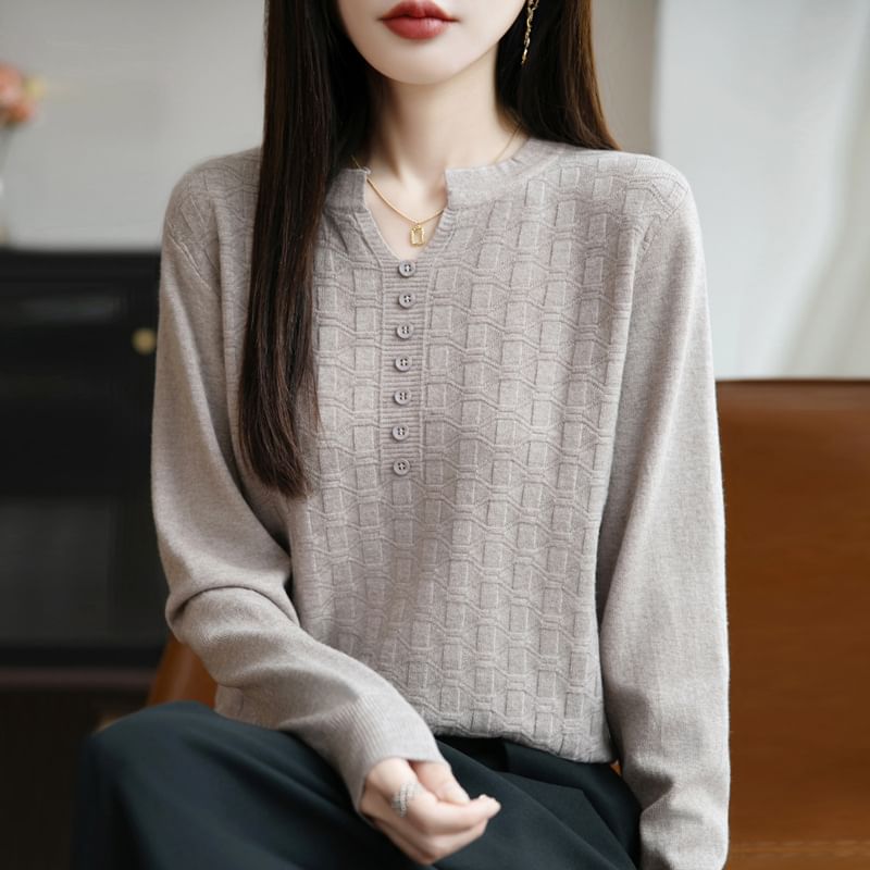 Long-Sleeve Notch Neck Plain Knit Top