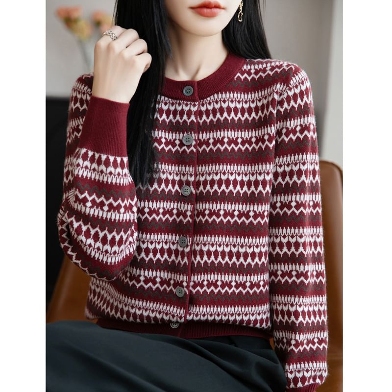 Round Neck Patterned Cardigan