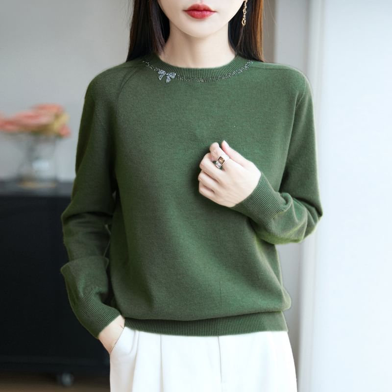 Long-Sleeve Round Neck Plain Bow Rhinestone Knit Top